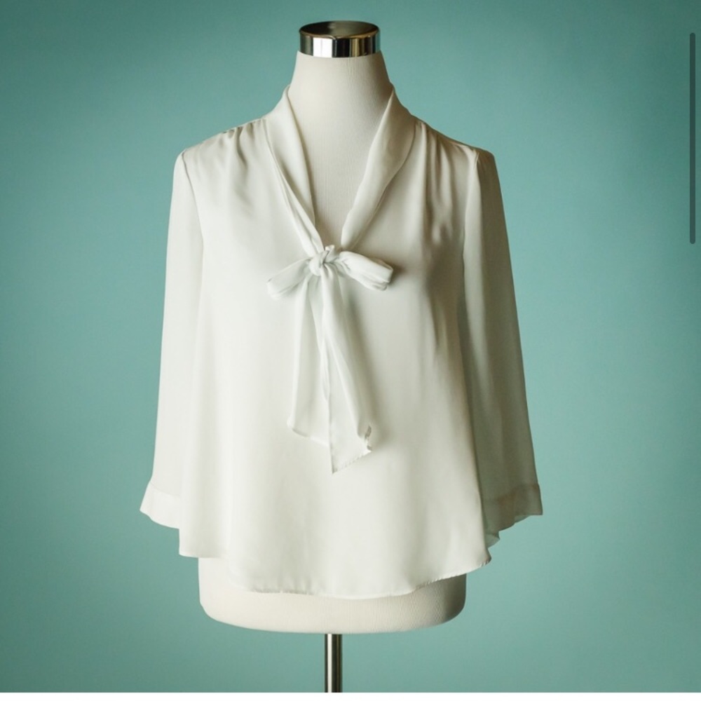 Anthro HD in Paris 2P White Astral Top Blouse